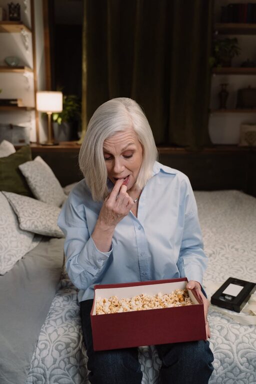 Tips for Hosting a Cozy Movie Night at Home